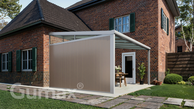 Aluminium Seitenwand mit graubeige Paneelen + Abschlusskeil