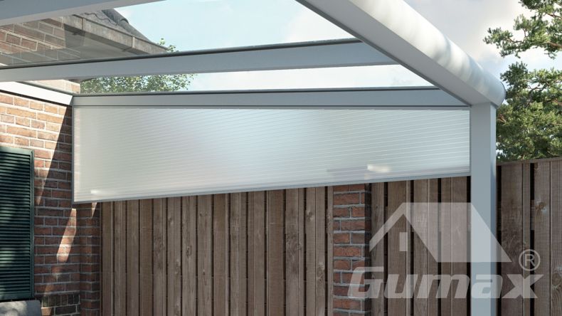 Abschlusskeil auf Palisaden opales Polycarbonat